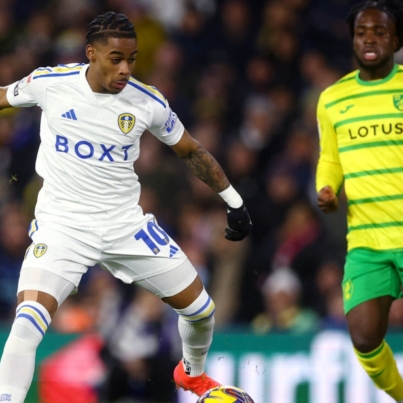 crysencio-summerville-jonathan-rowe-leeds-norwich.jpg