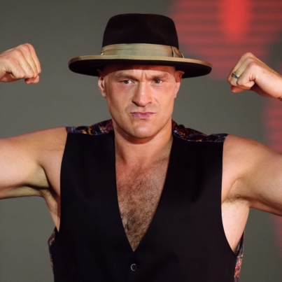 skysports-tyson-fury-oleksandr-usyk_6554955.jpg