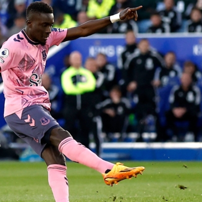 gueye-everton-premier-league-toffees-dyche-transfer-gossip.jpg