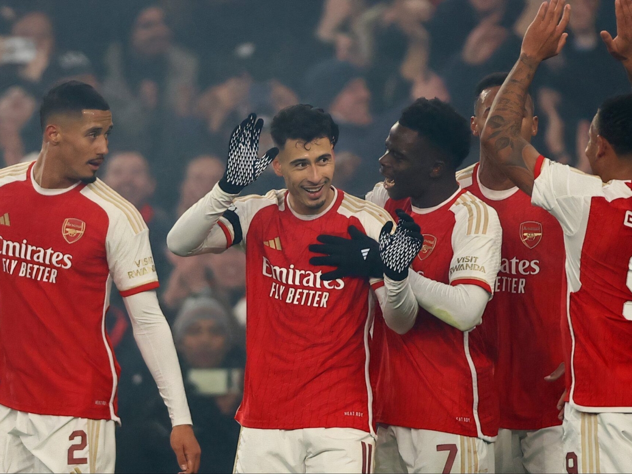 saka-saliba-martinelli-arsenal.jpg