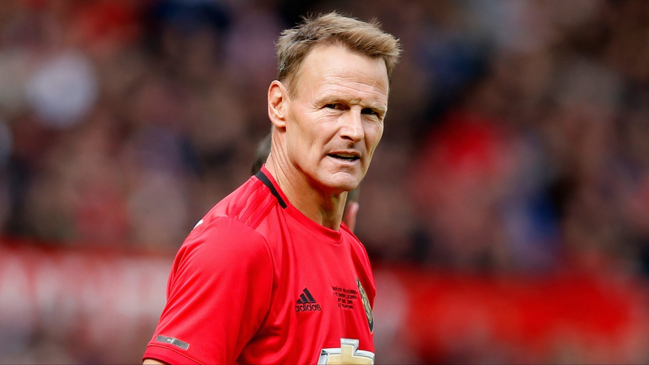 teddy-sheringham-man-utd.jpg