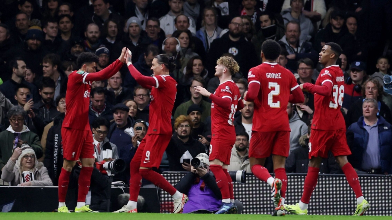 harvey-elliott-celebrates-with-liverpool-teammates.jpg
