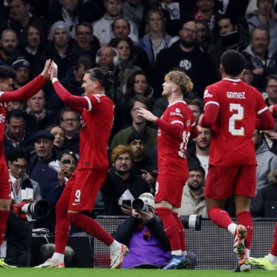 harvey-elliott-celebrates-with-liverpool-teammates.jpg