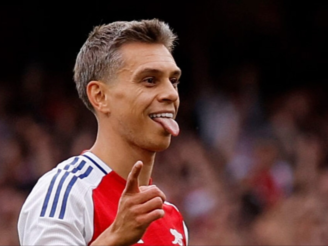 leandro-trossard.jpg