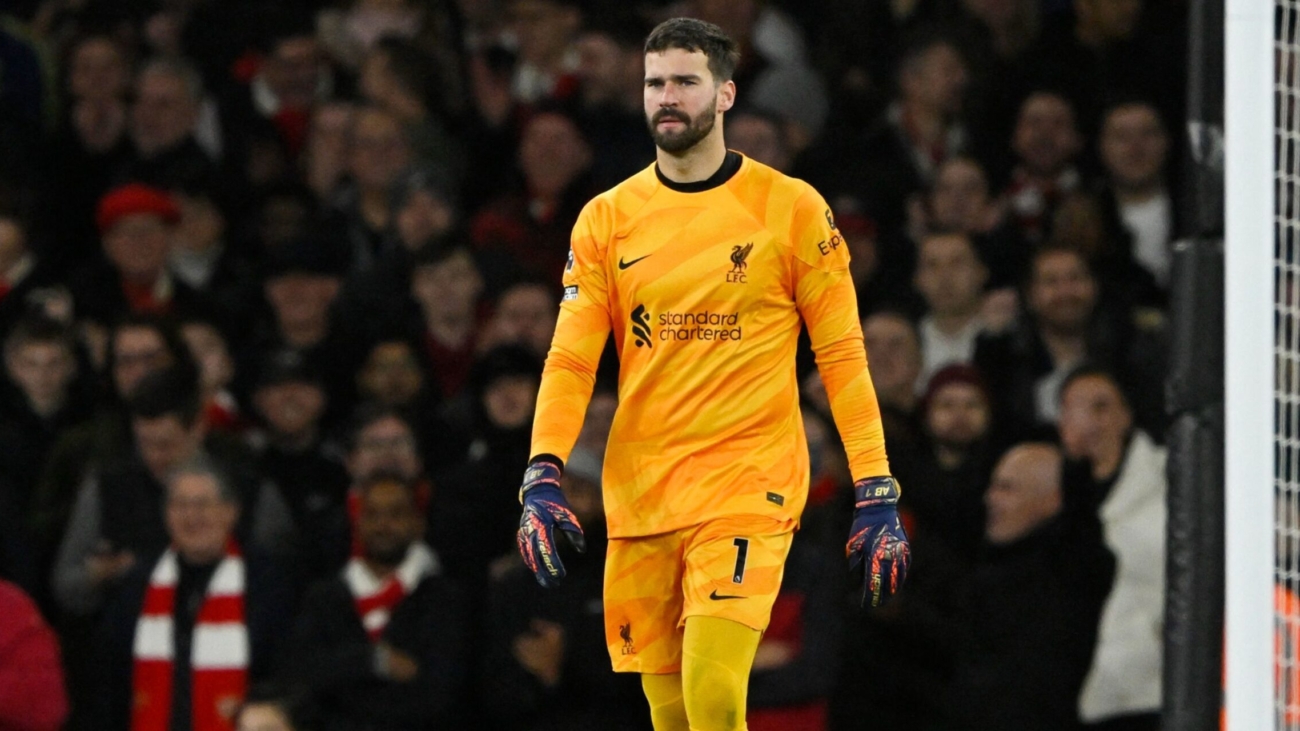 liverpool-goalkeeper-alisson-becker.jpg