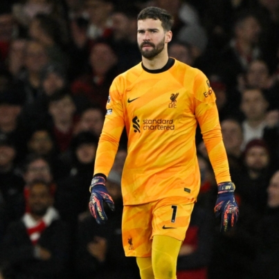 liverpool-goalkeeper-alisson-becker.jpg