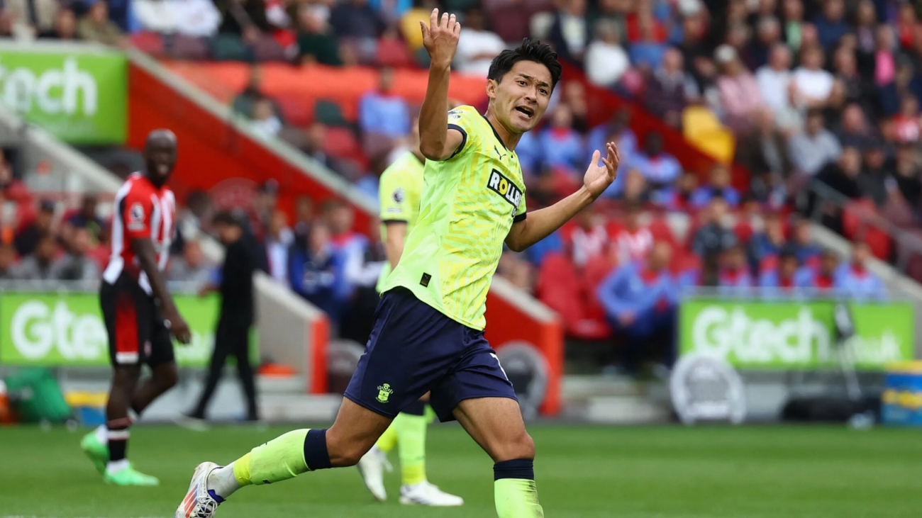 yukinari-sugawara-southampton.jpg