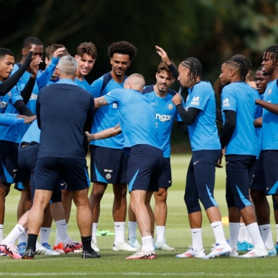 chelsea-players-training-cobham.jpg
