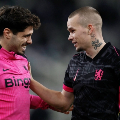mudryk-chelsea-pedro-neto.jpg