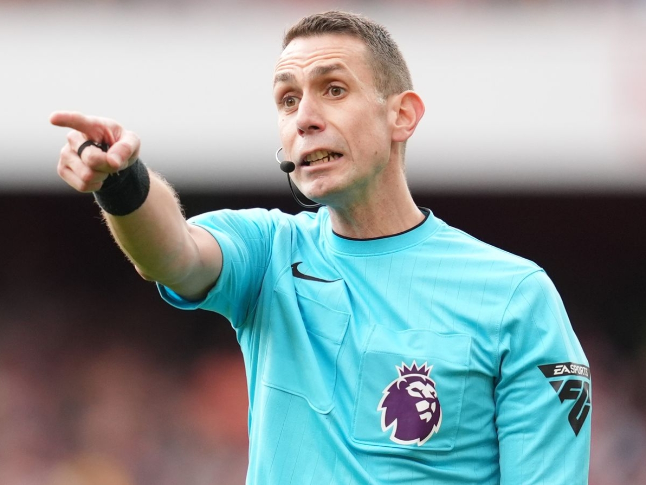 skysports-david-coote-referee_6812339.jpg