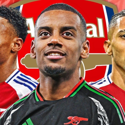 nearly-signed-for-arsenal-watkins-isak-raphinha.jpg