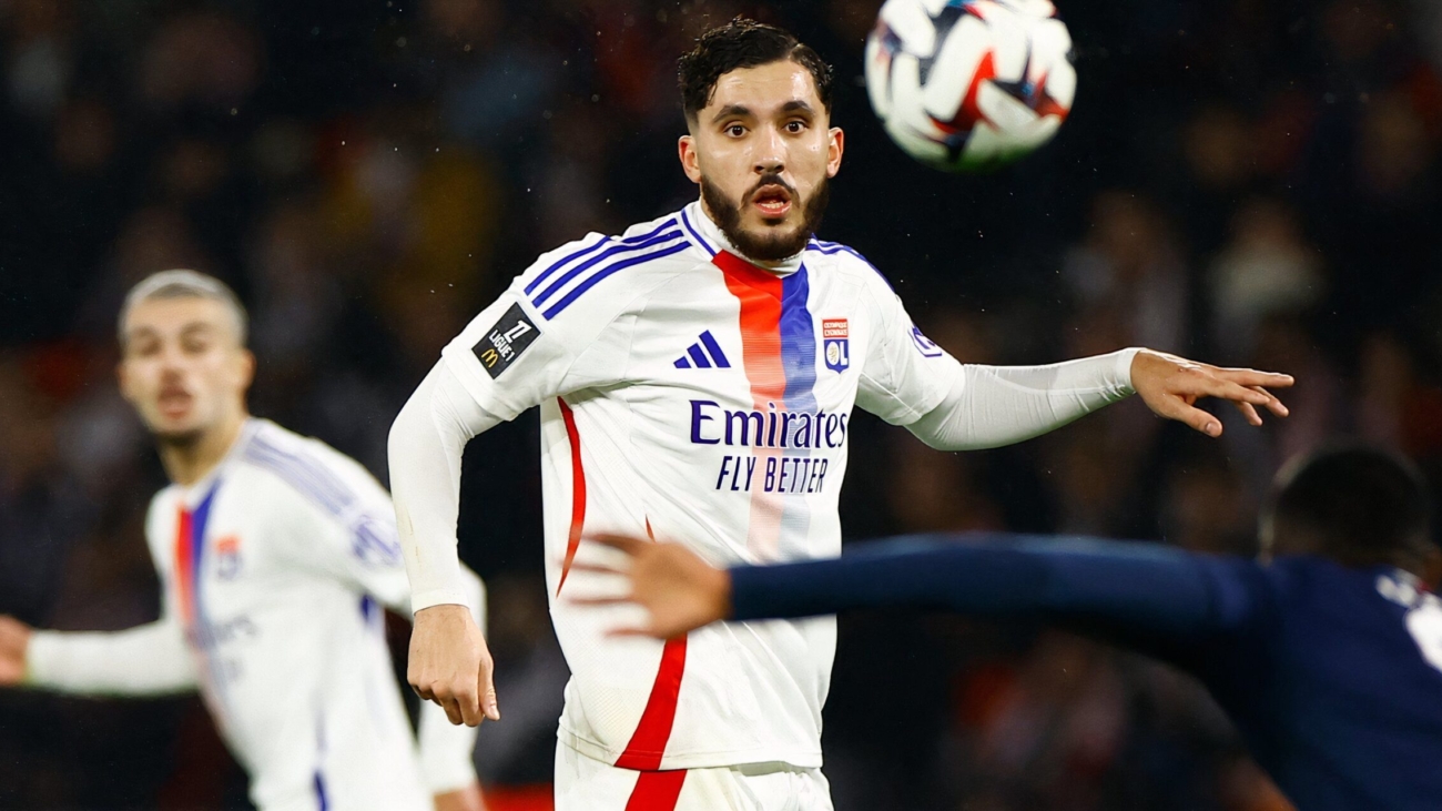 rayan-cherki-in-action-for-lyon.jpg