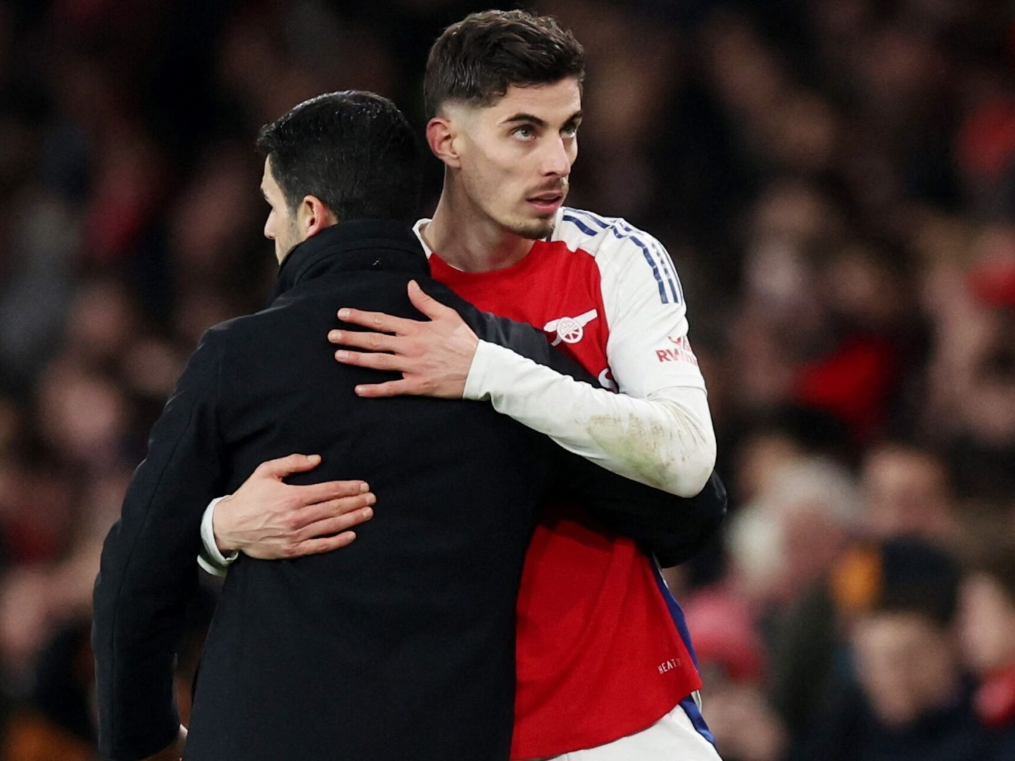 arsenal-s-kai-havertz-with-manager-mikel-arteta-after-being-substitutedarsenal-s-kai-havertz-with-ma.jpeg