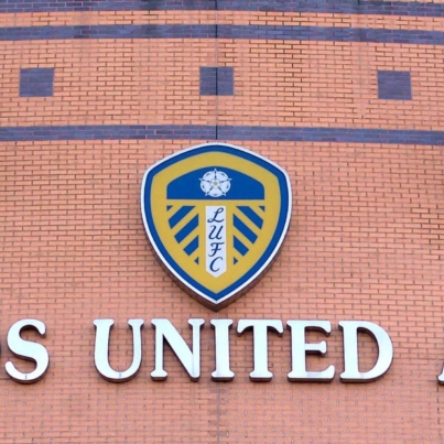 leeds-united-elland-roa-badge.jpg