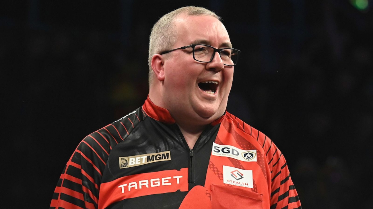 skysports-stephen-bunting-darts_6826388.jpg