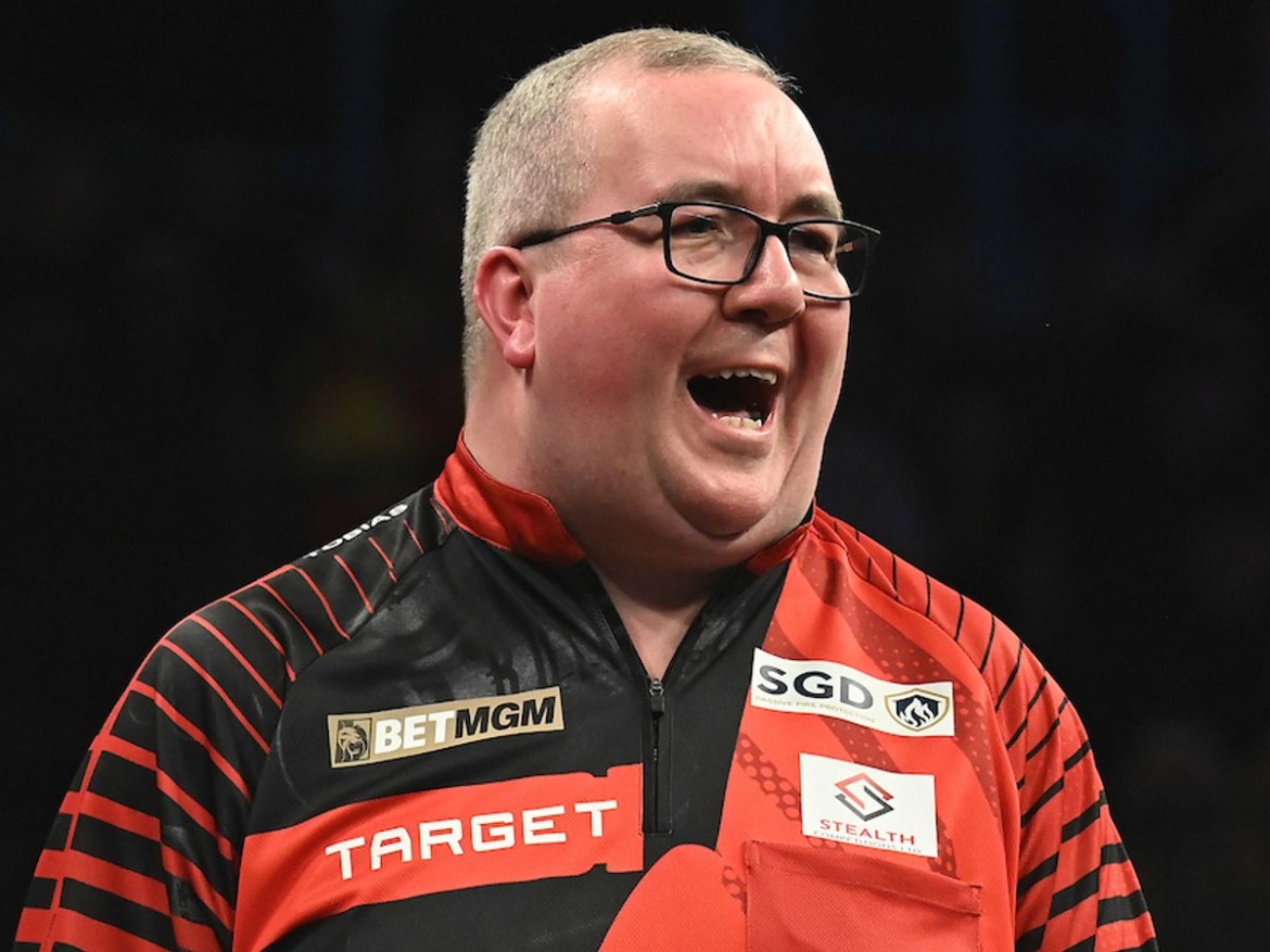 skysports-stephen-bunting-darts_6826388.jpg