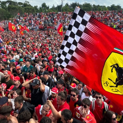 skysports-ferrari-fans-supporters_6915469.jpg