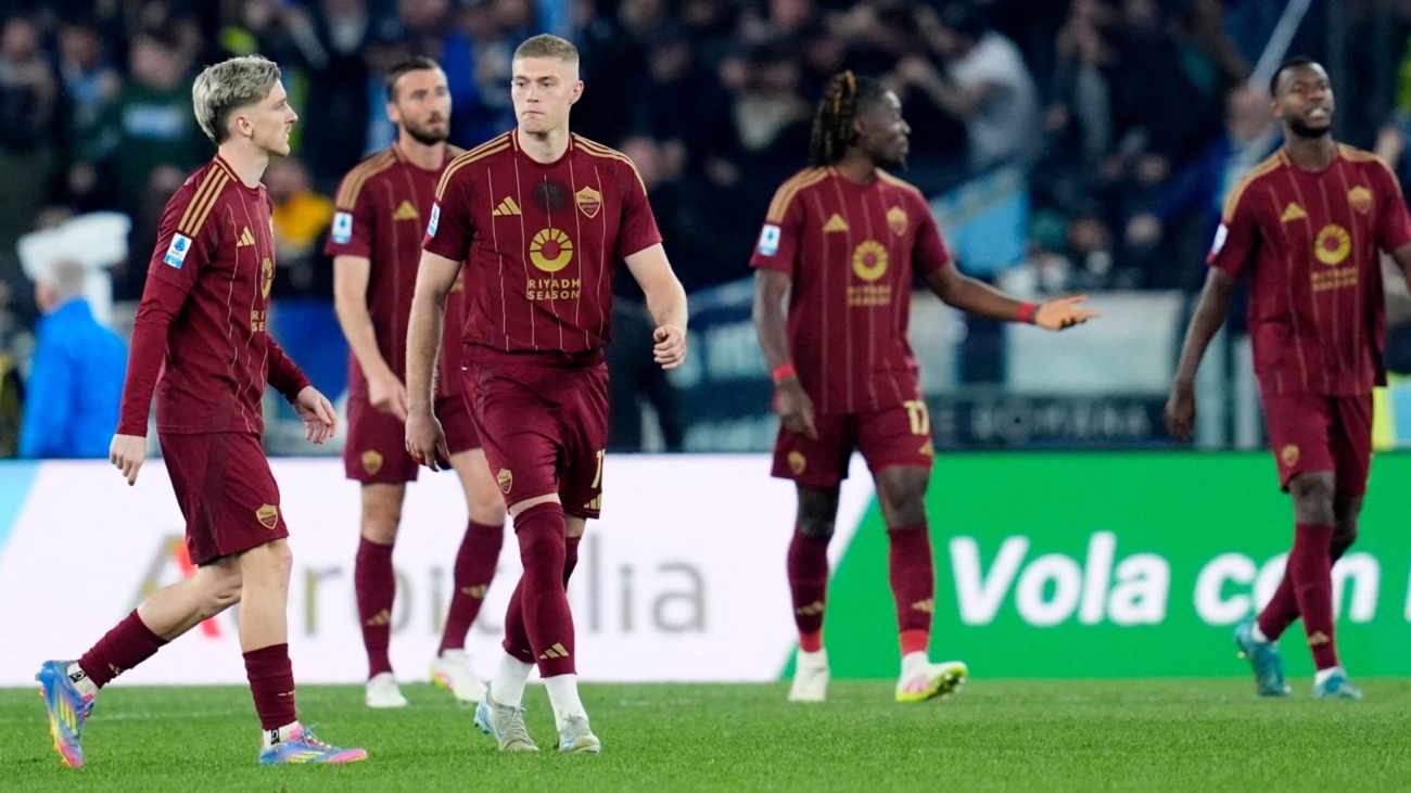 as-roma-s-artem-dovbyk-looks-dejected-after-lazio-s-alessio-romagnoli-scores-their-first-goal.JPG