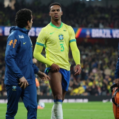 brazil-s-gabriel-magalhaes-reacts-after-being-substituted-due-to-an-injury.JPG