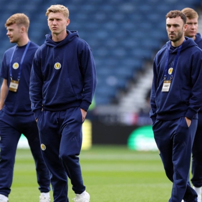 scotland-s-josh-doig-and-andy-irving-before-the-match.JPG