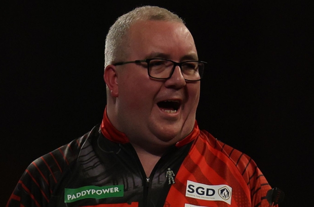 skysports-darts-stephen-bunting_7110369.jpg